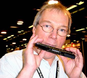 Richard Smith with the wireless electric harmonica