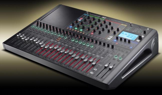 Si Compact mixing console by Soundcraft
